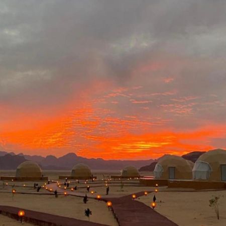 Wadi Rum Anwar Luxury Camp Exterior foto