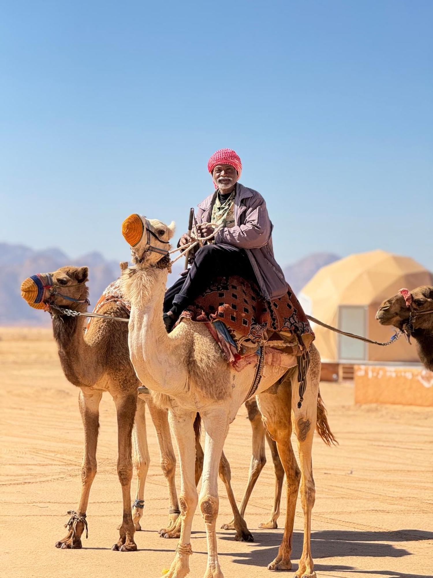 Wadi Rum Anwar Luxury Camp Exterior foto