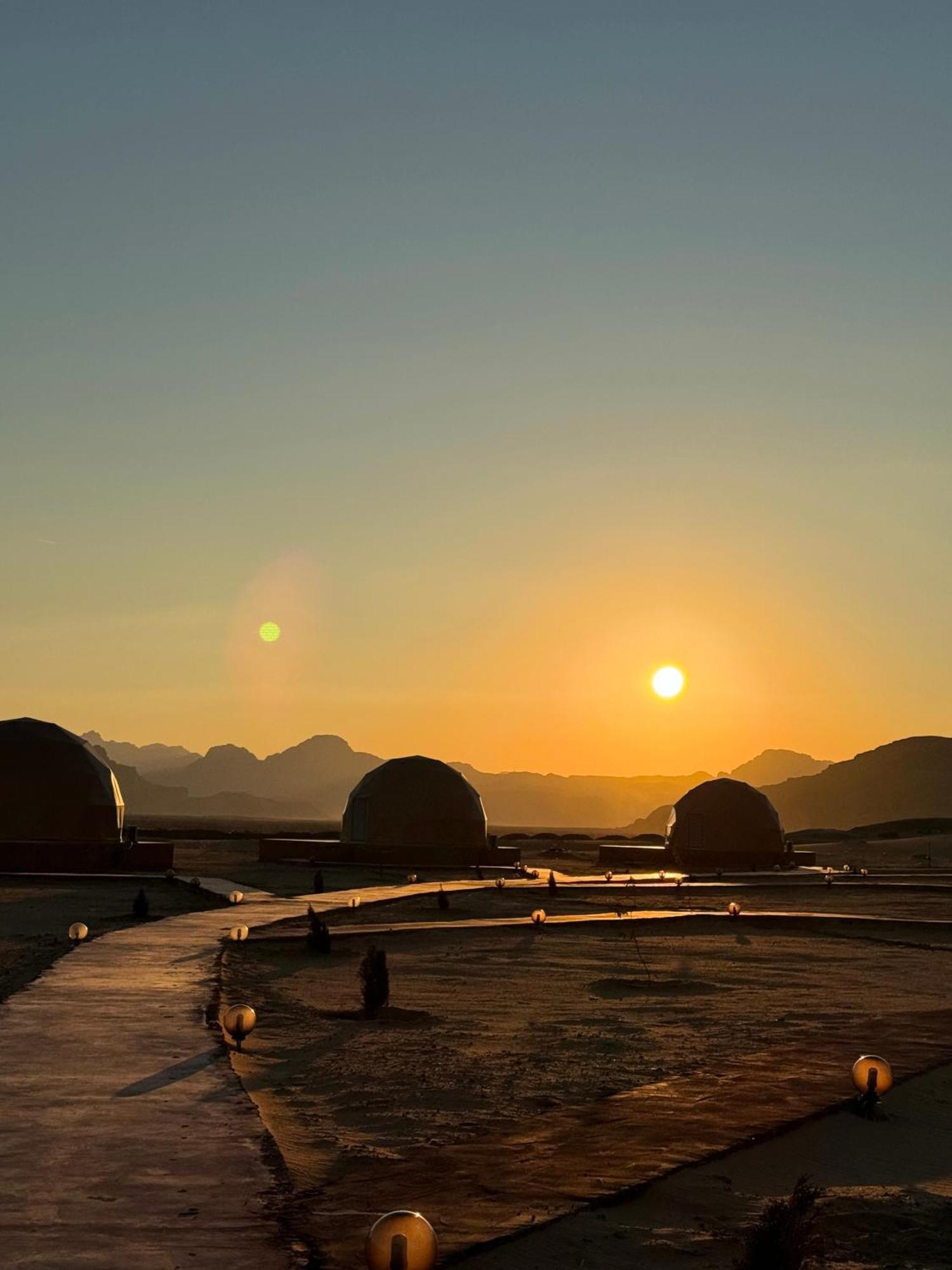 Wadi Rum Anwar Luxury Camp Exterior foto