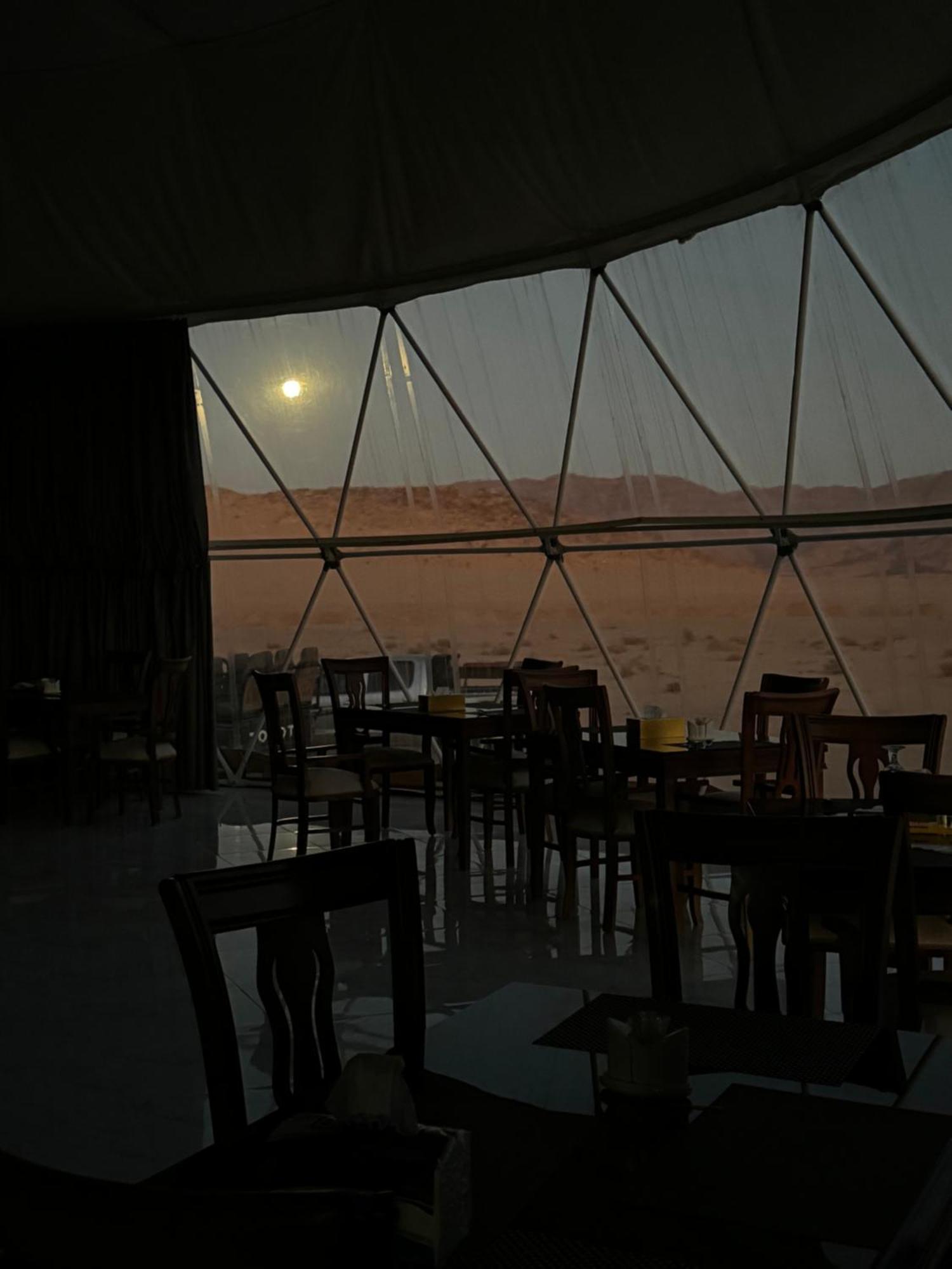 Wadi Rum Anwar Luxury Camp Exterior foto