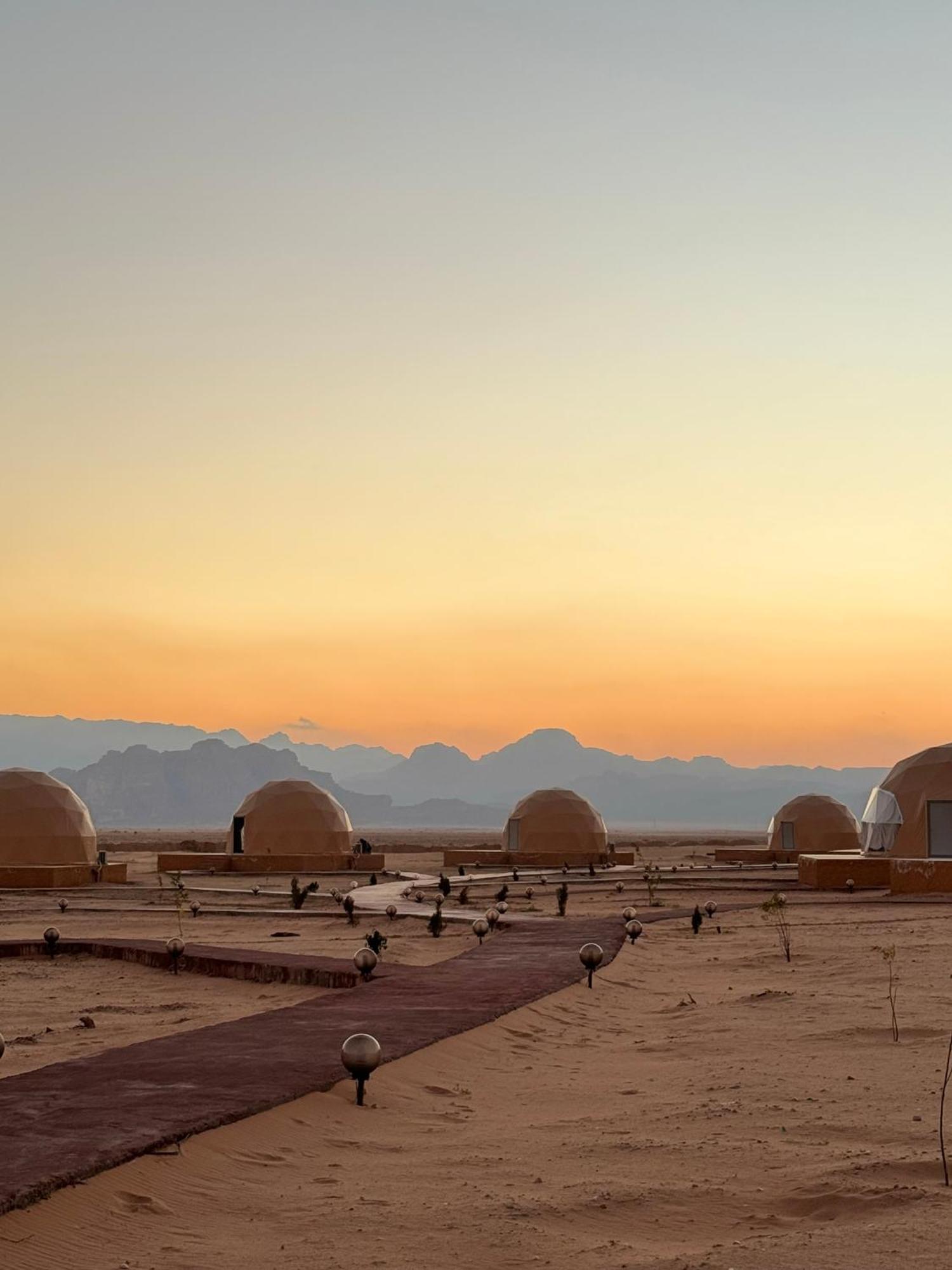 Wadi Rum Anwar Luxury Camp Exterior foto