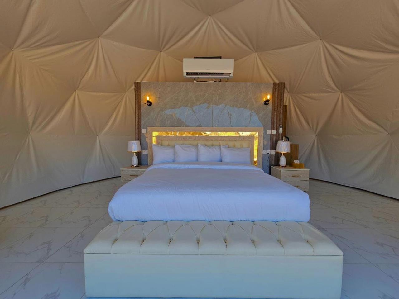 Wadi Rum Anwar Luxury Camp Exterior foto